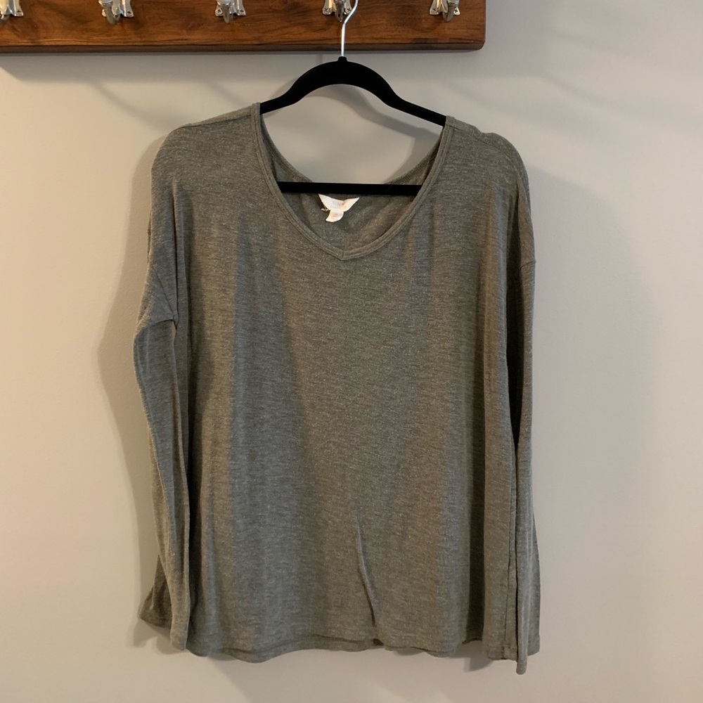 Grey long sleeve